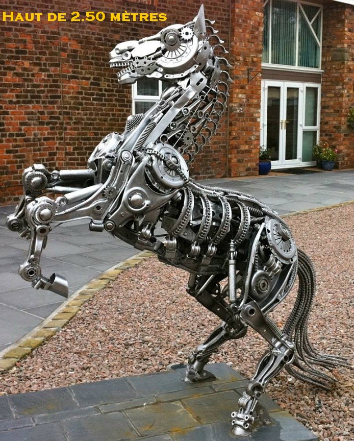 Statue cheval cabre